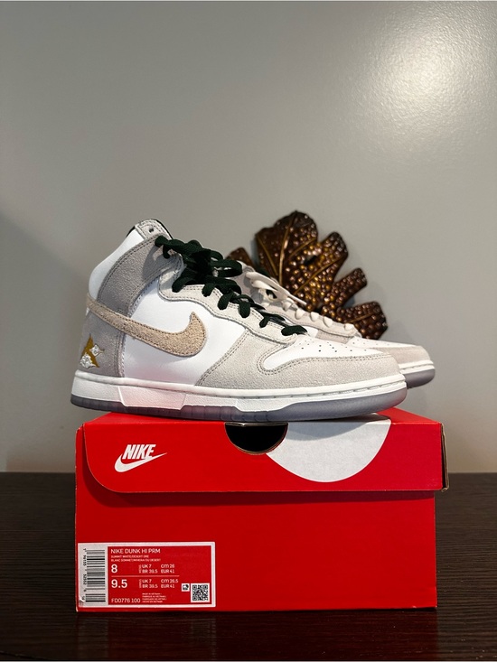 Nike Unisex High-Top Sneakers White, Light Gray, Green Lace